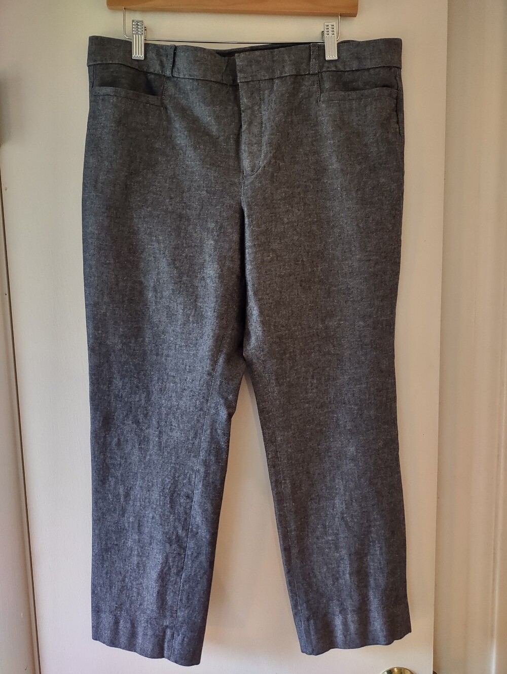 Banana Republic Women's Size 14 Gray Charcoal Ankle Pants Trousers Straight Leg